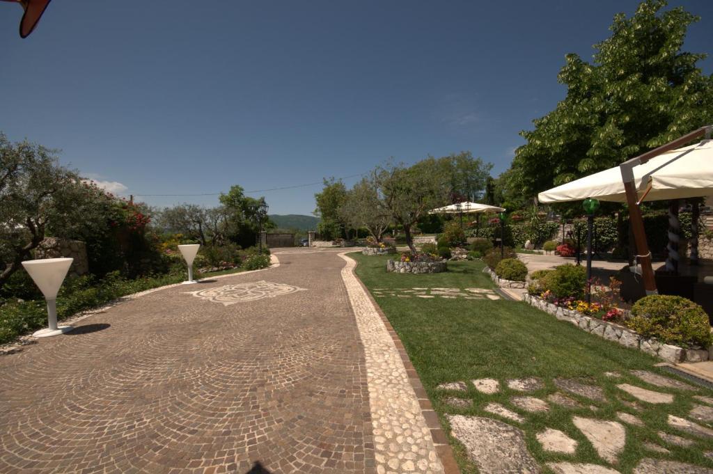 Hotel La Grotte San Donato Val di Comino Exterior photo