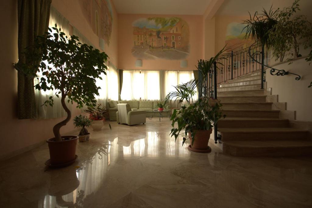 Hotel La Grotte San Donato Val di Comino Exterior photo